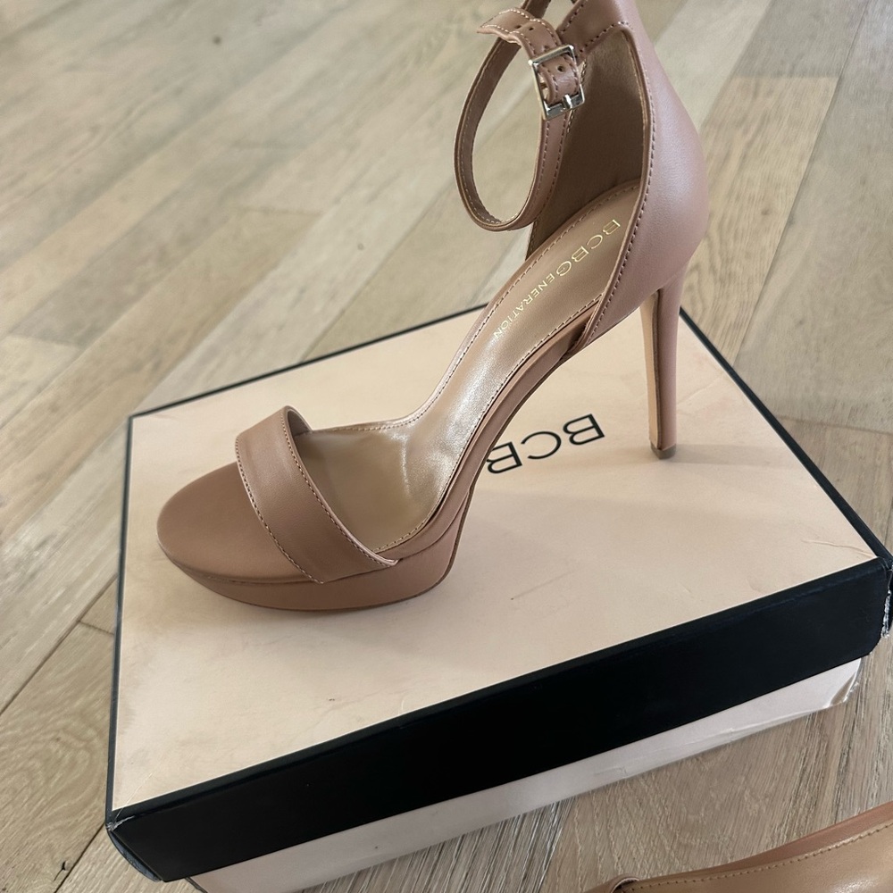 Bcbgeneration nude platform sandals